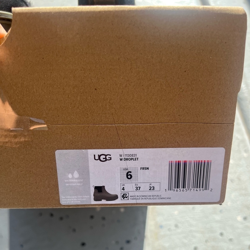 New Ugg women’s forest green droplet boots size 6 - Picture 7 of 8